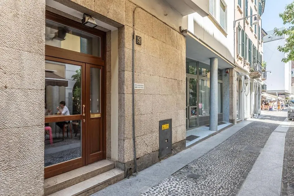 Appartamento Amazing View From Brera Sancarpoforo9 Milano 0*,  Italia